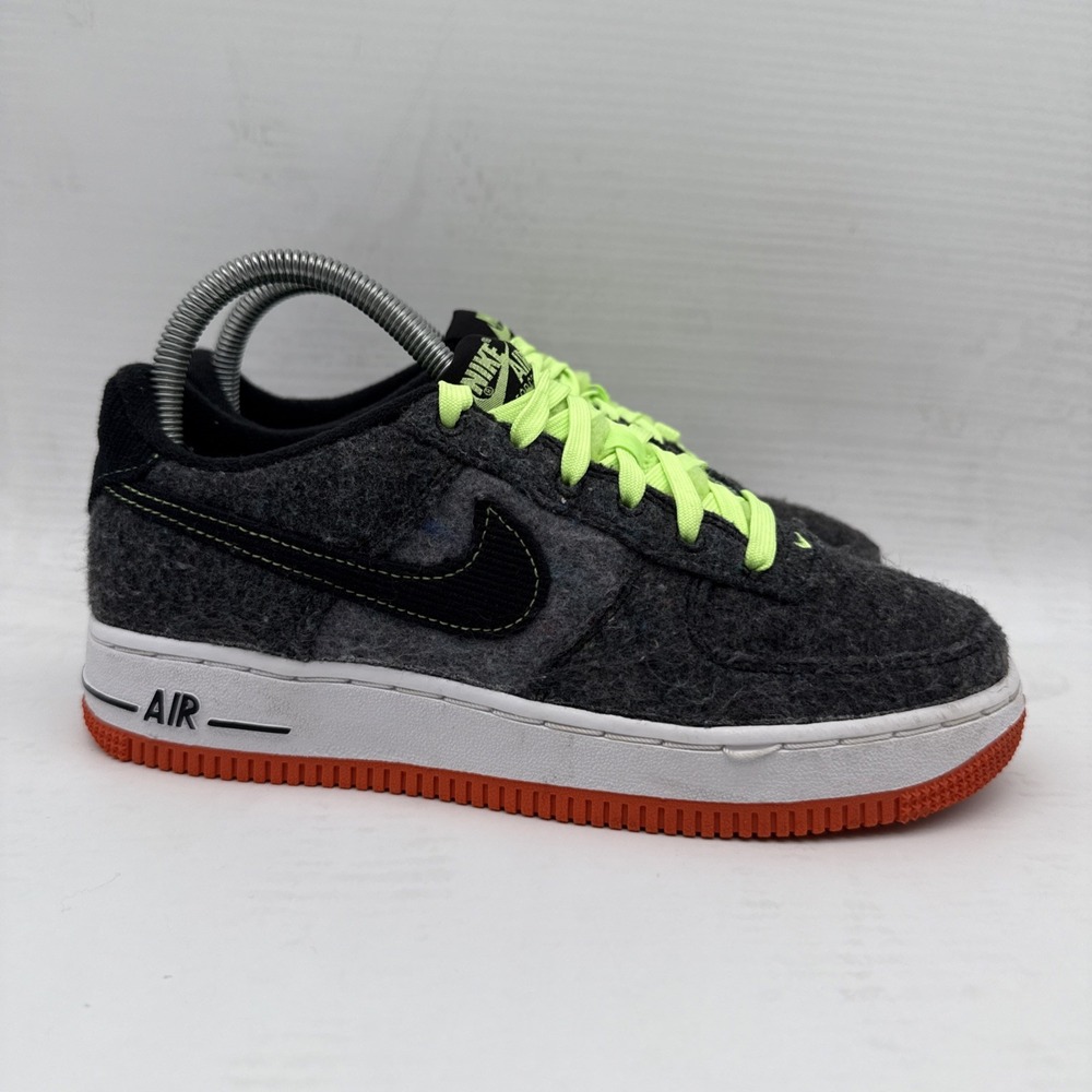Nike Air Force 1 LV8 Black Ghost Green Starfish DZ5287-001 Youth US SZ 5Y Shoes